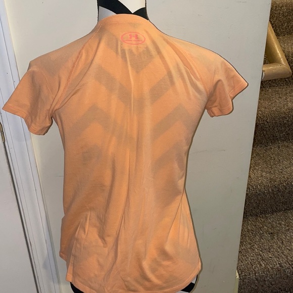 Womens Under Armour Heat Gear Workout Shirt - Picture 3 of 3